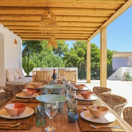 Jose Villa